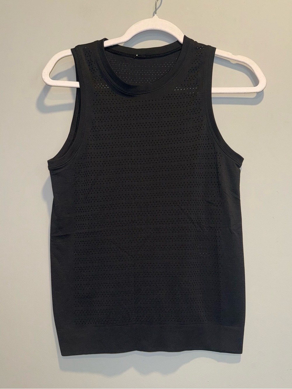 Lululemon Breeze By Muscle Tank
